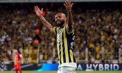 Fenerbahçe'nin eski yıldızını takıma dahil etti