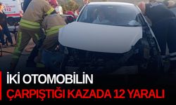 İki otomobilin çarpıştığı kazada 12 yaralı