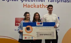 Bursalı gençlerin dijital projesine ödül