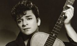 Zeki Müren’in 94. Doğum Yılı Anısına Özel Anma Gecesi Düzenleniyor