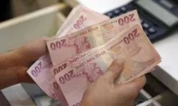 Ekonomiyle birlikte 200 TL de çöktü