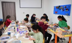 Bursa Osmangazi'de çocuklar kitaplardan ilham alıyor