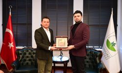 Osmangazi Belediye Başkanı Erkan Aydın, Bursaspor Vakfı Mütevelli Heyeti’ne Katıldı