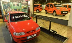 Bursa Anadolu Arabaları Müzesi, ziyaretçilerini bekliyor