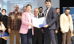 Bursa'da 'Arena Anne Baba Okulu'nda sertifika heyecanı