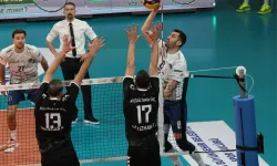 Bursa Büyükşehirli Efeler filede play-off'u garantiledi