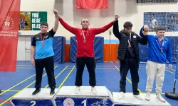 Bursa Büyükşehirli güreşçiler madalyaları topladı