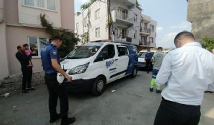 Akıl hastanesinden belediyeye ait çakarlı araçla kaçtı, polis ekipleri kovaladı