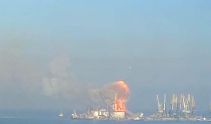 Ukrayna ordusu Rusya'nın Orsk gemisini vurdu!