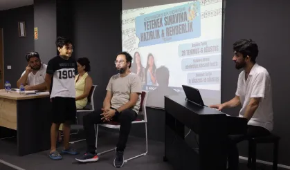 Mersin'de çocukların gelişimi için ebeveynlere rehberlik