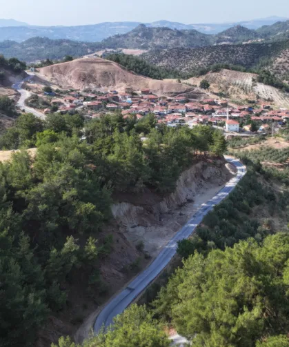 30 yıllık yol sorununa çözüm