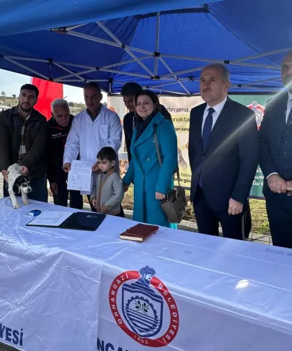 Bursa Orhangazi'ye Türkiye'nin en modern sokak hayvanları merkezi açıldı