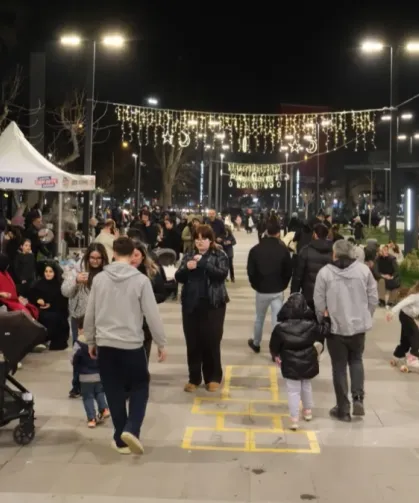 Bursa İnegöl'de Ramazan coşkusu meydanlara taşındı