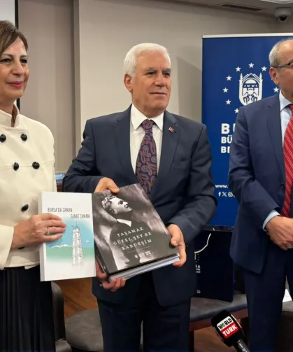 Bursa'da ipekçiliğin geleceği konuşuldu...Bursa ipeğini nesillere aktarmalıyız