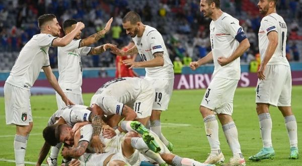 EURO 2020'de İtalya yarı finale yükseldi