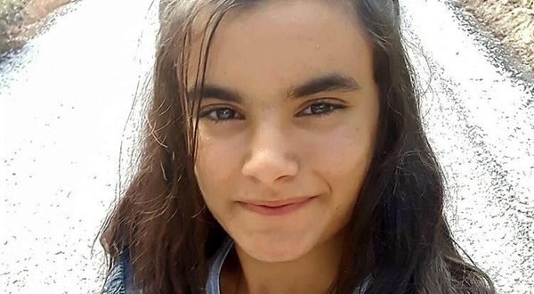 Genç kızın şüpheli ölümünde anne baba gözaltına alındı