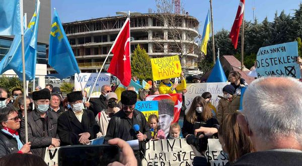 Bursa’da yaşayan Ukrayna vatandaşlarından protesto
