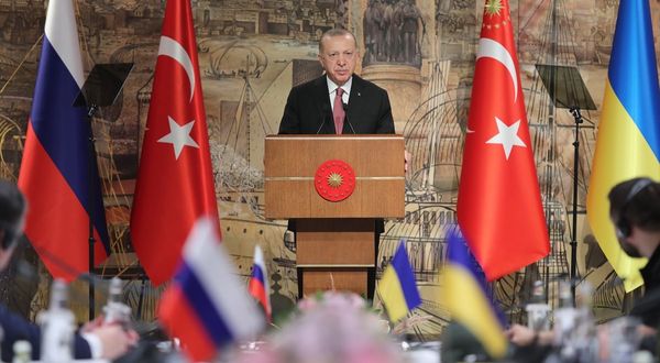Cumhurbaşkanı Erdoğan tarihi görüşme öncesi heyetlere seslendi