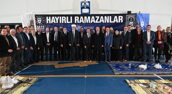 Bursa Büyükşehir Belediyesi, iftar sofralarında birlik beraberlik örneği sergiledi