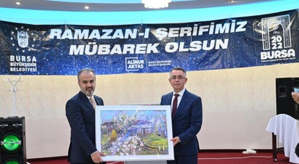 Bursa Büyükşehir Belediyesi’nin Balkanlar’daki iftar programları tamamlandı