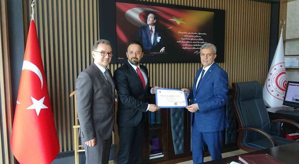 Sönmez Bustaş, Ticaret Bakanlığı AEO sertifikasını aldı!