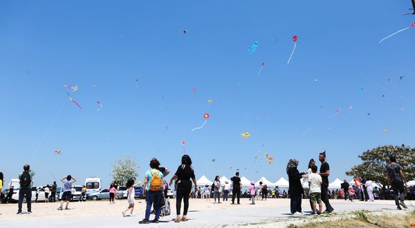Nilüfer 20. Uluslararası Spor Şenliklerinde, Gökyüzü uçurtmalarla renklendi