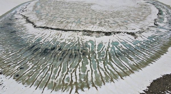Uludağ’ın zirvesindeki buzul göllerden görsel şölen