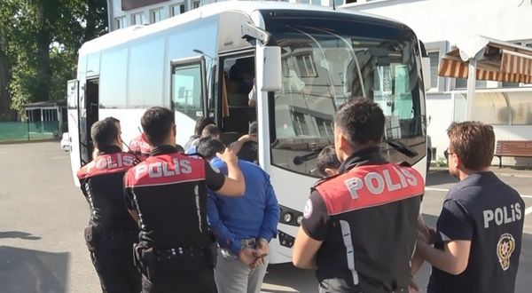 Bursa’da fuhuşa zorlayanlar tutuklandı