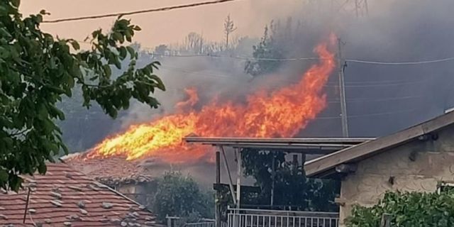 Manavgat'taki büyük yangında 2'nci gün; 1 ölü