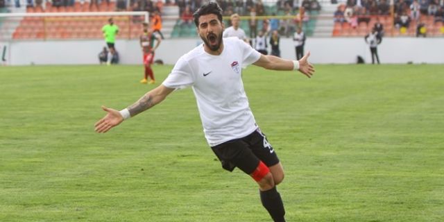 Bursaspor, Ozan Sol’u kadrosuna kattı