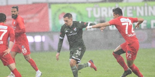 Bursaspor deplasmanda Tuzlaspor’la karşı karşıya gelecek