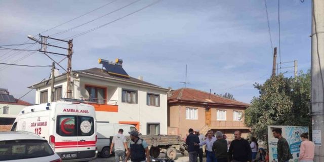 İznik'te traktör ile motosiklet çarpıştı! Motosiklet sürücüsü ağır yaralandı