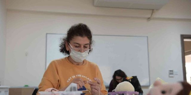 OSMEK kursiyerlerinden organik oyuncaklar