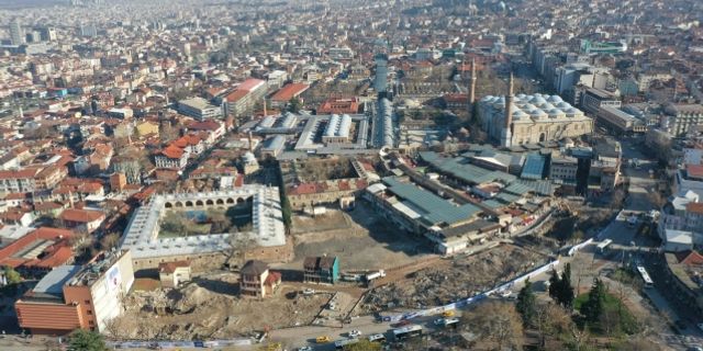 Tarihi Çarşı ve Hanlar Bölgesi’nde yıkım çalışmaları başladı