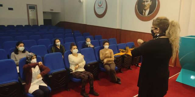Bursa'da sağlık çalışanlarına işaret dili eğitimi