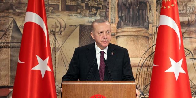 Cumhurbaşkanı Erdoğan ekonomistlerle buluştu