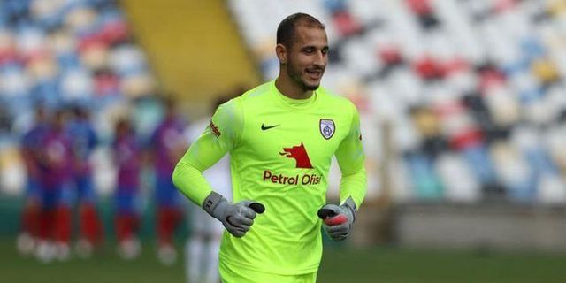Erhan Erentürk 16 maçta 26 gol yedi!