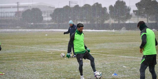 Bursaspor’da Eyüpspor maçı hazırlıkları devam ediyor