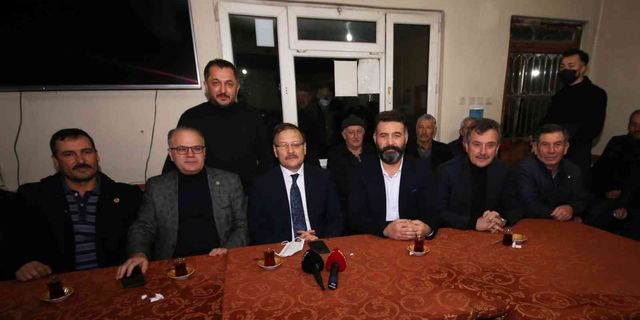 Çavuşoğlu’ndan köylülere ziyaret