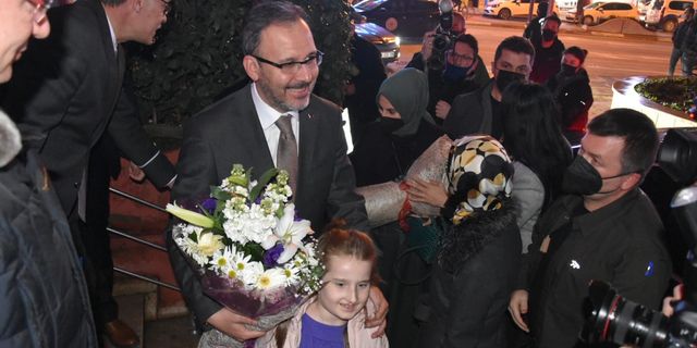 Gençlik ve Spor Bakanı Mehmet Muharrem Kasapoğlu Bursa’da