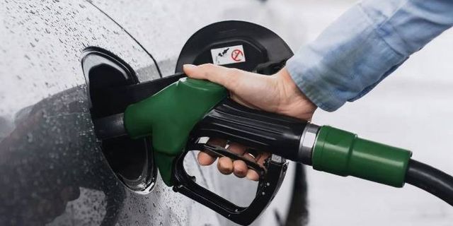 Benzin ve motorine büyük zam!