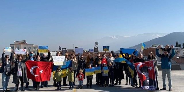 Bursa'dan "Ukrayna’da savaş istemiyoruz" çağrısı
