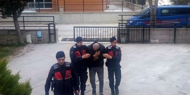Bursa'da köprünün demirlerini çalan hırsız tutuklandı