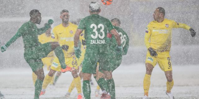 Bursaspor erteleme maçını kaybetti