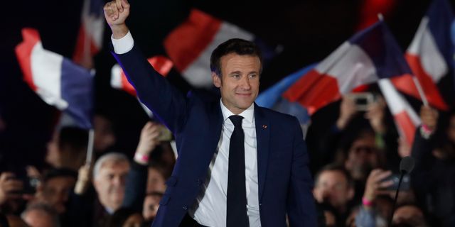 Macron’dan zafer konuşması!