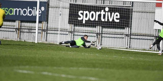 Bursaspor şut çalıştı