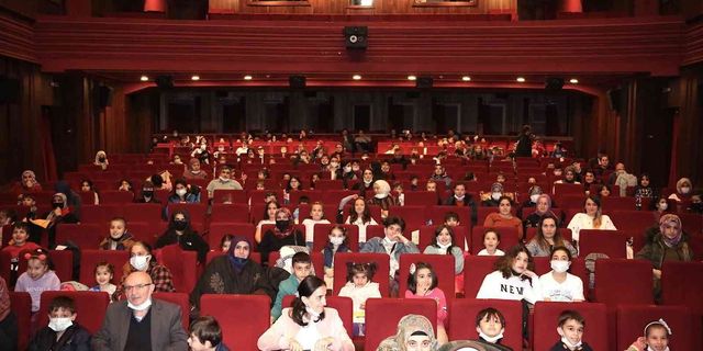 Gürsulu çocuklar tiyatro ve sinemayla buluşmaya devam ediyor