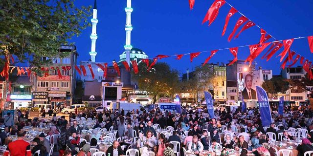 Orhangazi ve Yıldırım’da gönüller iftarla bir oldu