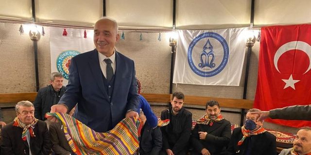 Yörük Türkmen Birliği, Türk Dünyası öğrencileriyle buluştu