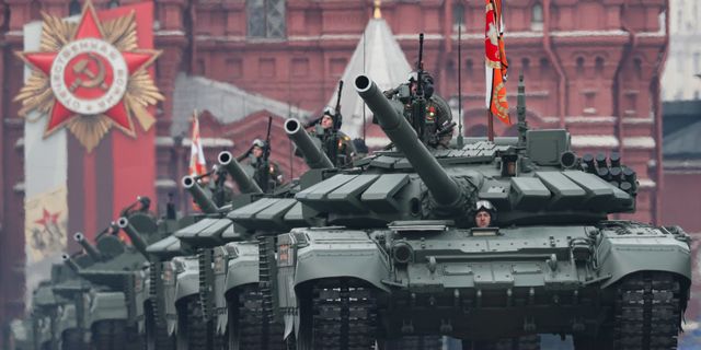 Rus ordusundan Zafer Günü’nde gövde gösterisi!